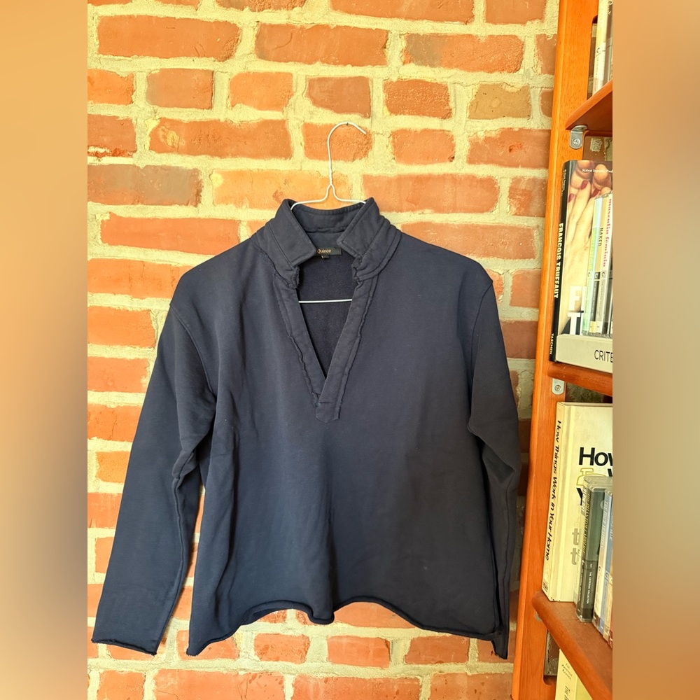 Quince Women’s Navy V-Neck Pullover Hoodie